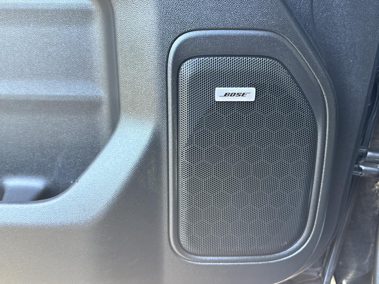 GMC Sierra 1500 4WD Crew Cab 147" AT4 2020