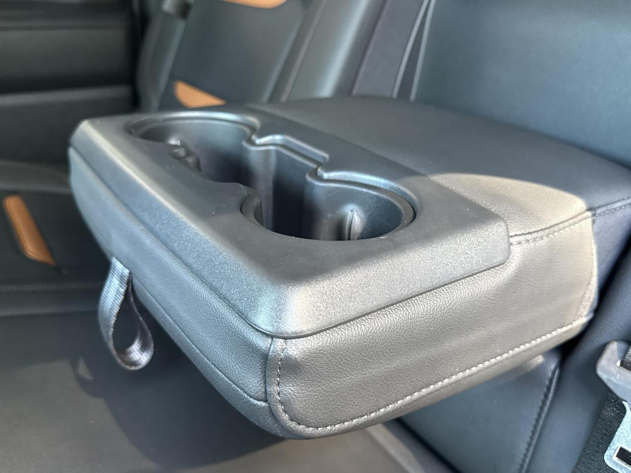 GMC Sierra 1500 4WD Crew Cab 147" AT4 2020