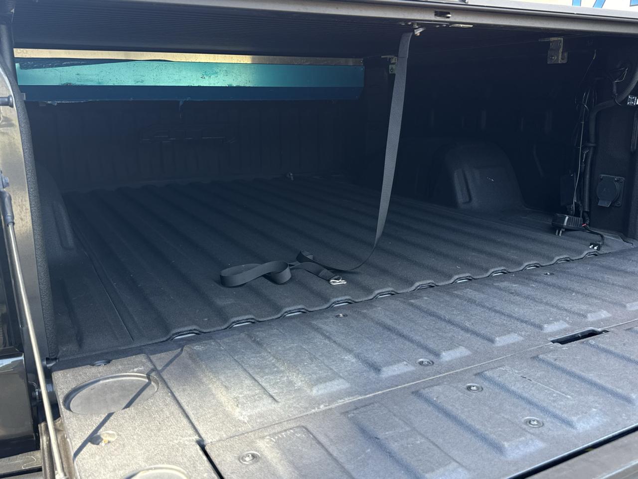 GMC Sierra 1500 4WD Crew Cab 147" AT4 2020