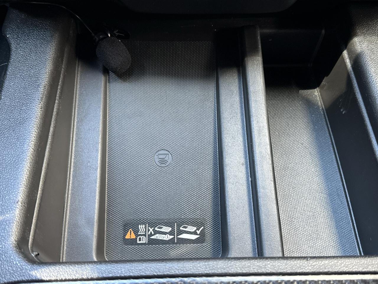 GMC Sierra 1500 4WD Crew Cab 147" AT4 2020
