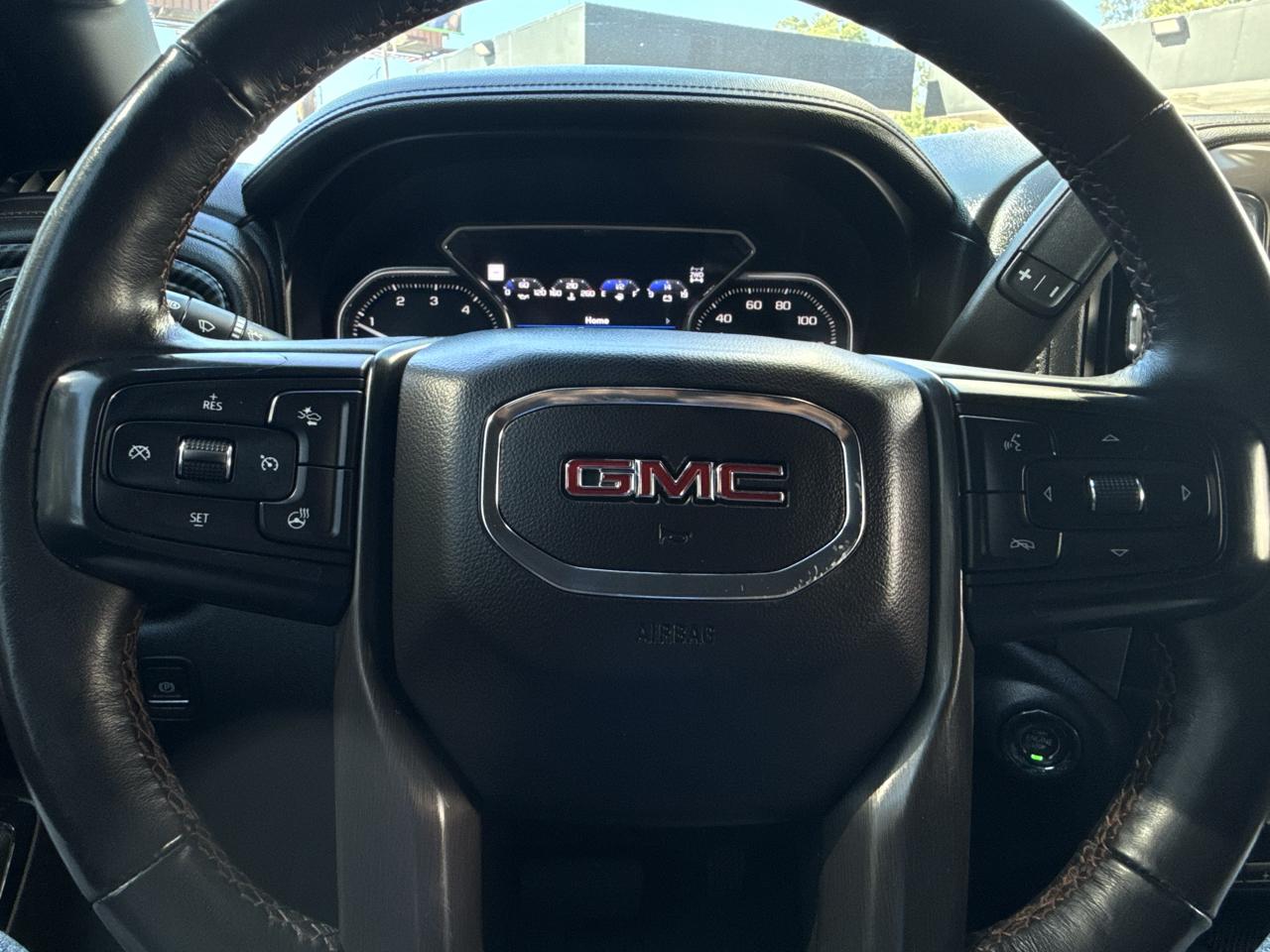 GMC Sierra 1500 4WD Crew Cab 147" AT4 2020
