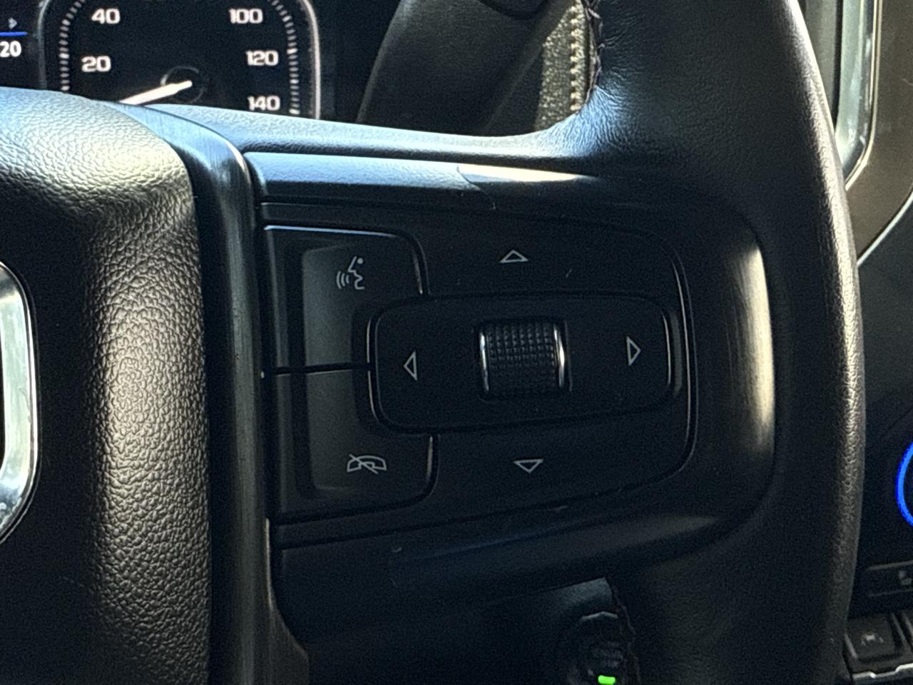 GMC Sierra 1500 4WD Crew Cab 147" AT4 2020