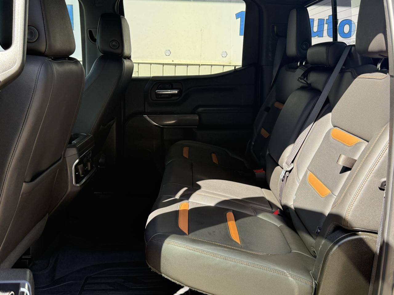 GMC Sierra 1500 4WD Crew Cab 147" AT4 2019
