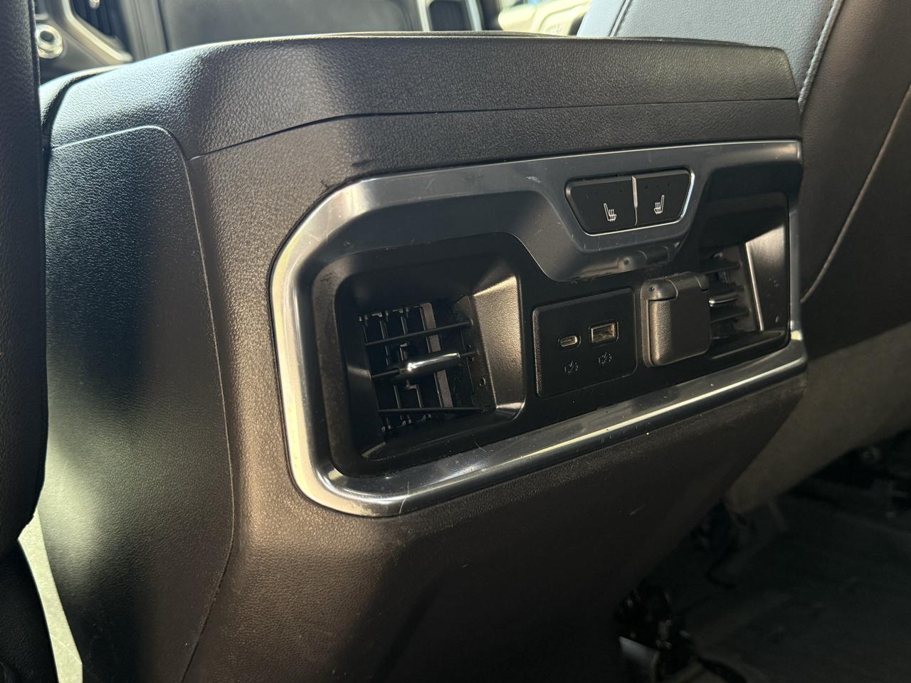 GMC Sierra 1500 4WD Crew Cab 147" AT4 2019