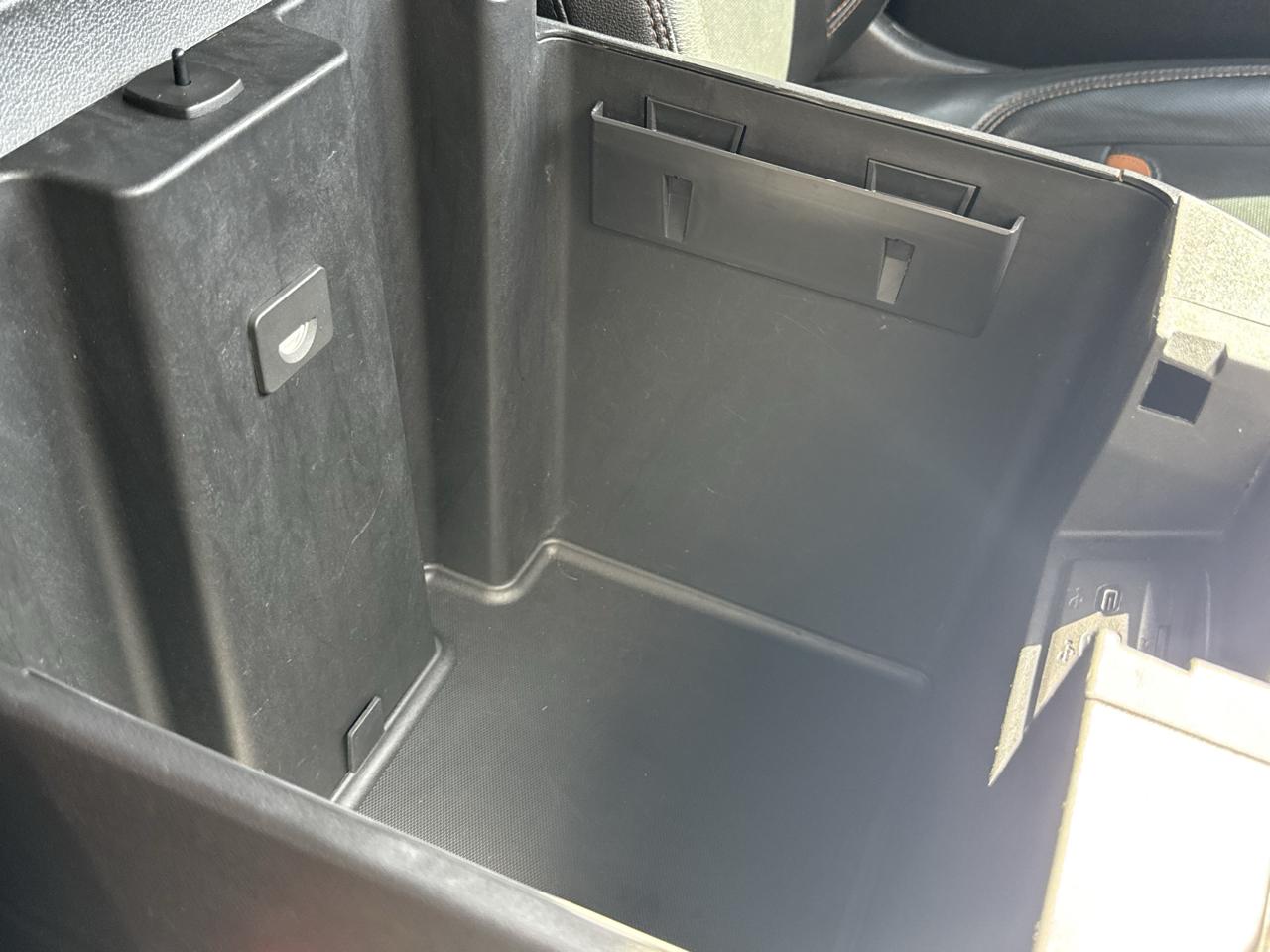 GMC Sierra 1500 4WD Crew Cab 147" AT4 2019