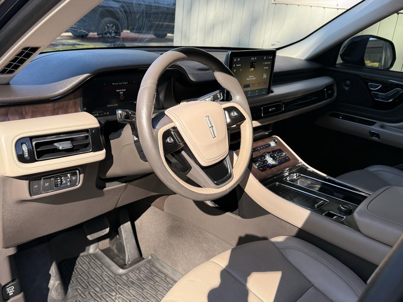 Lincoln Aviator Reserve AWD 2022