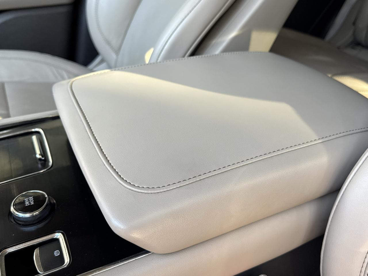 Lincoln Aviator Reserve AWD 2022