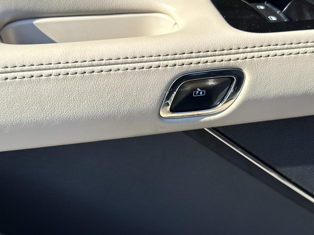 Lincoln Aviator Reserve AWD 2022