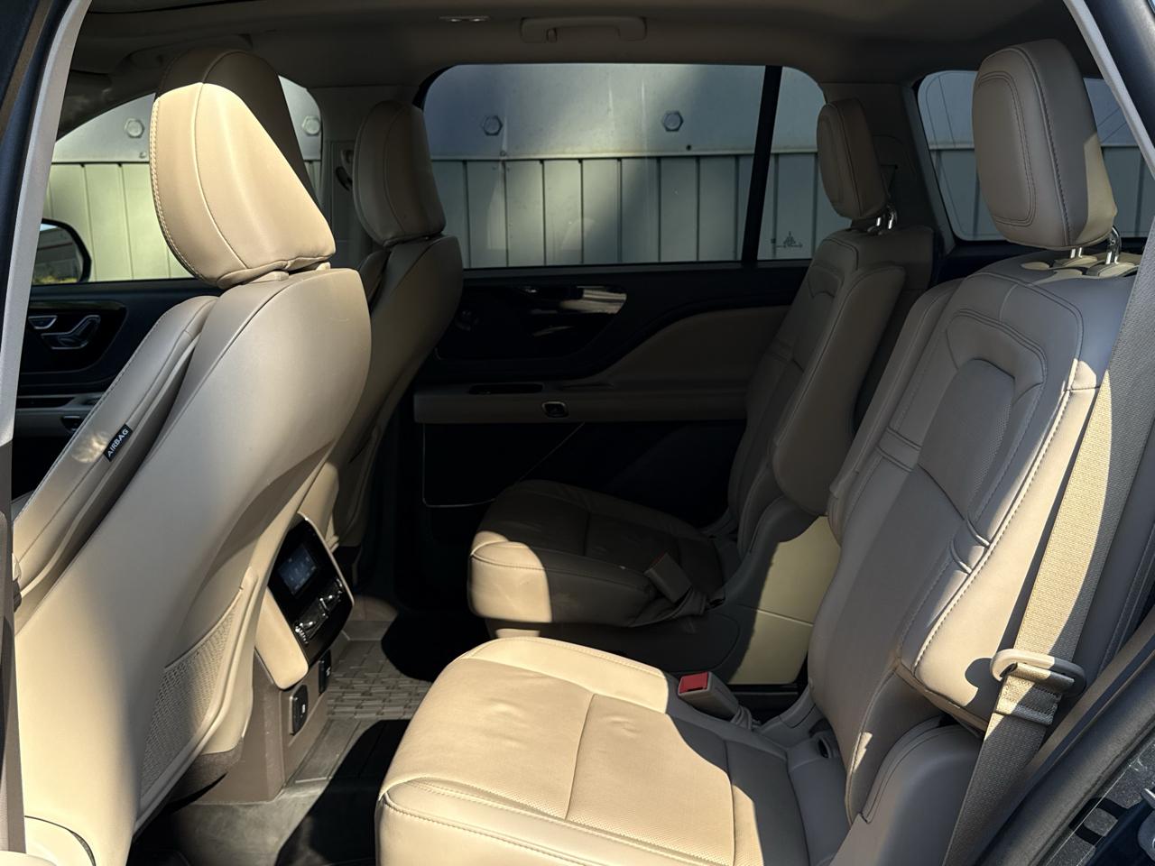 Lincoln Aviator Reserve AWD 2022