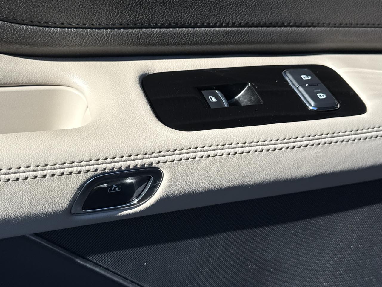 Lincoln Aviator Reserve AWD 2022