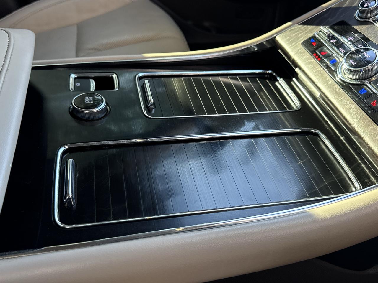 Lincoln Aviator Reserve AWD 2022