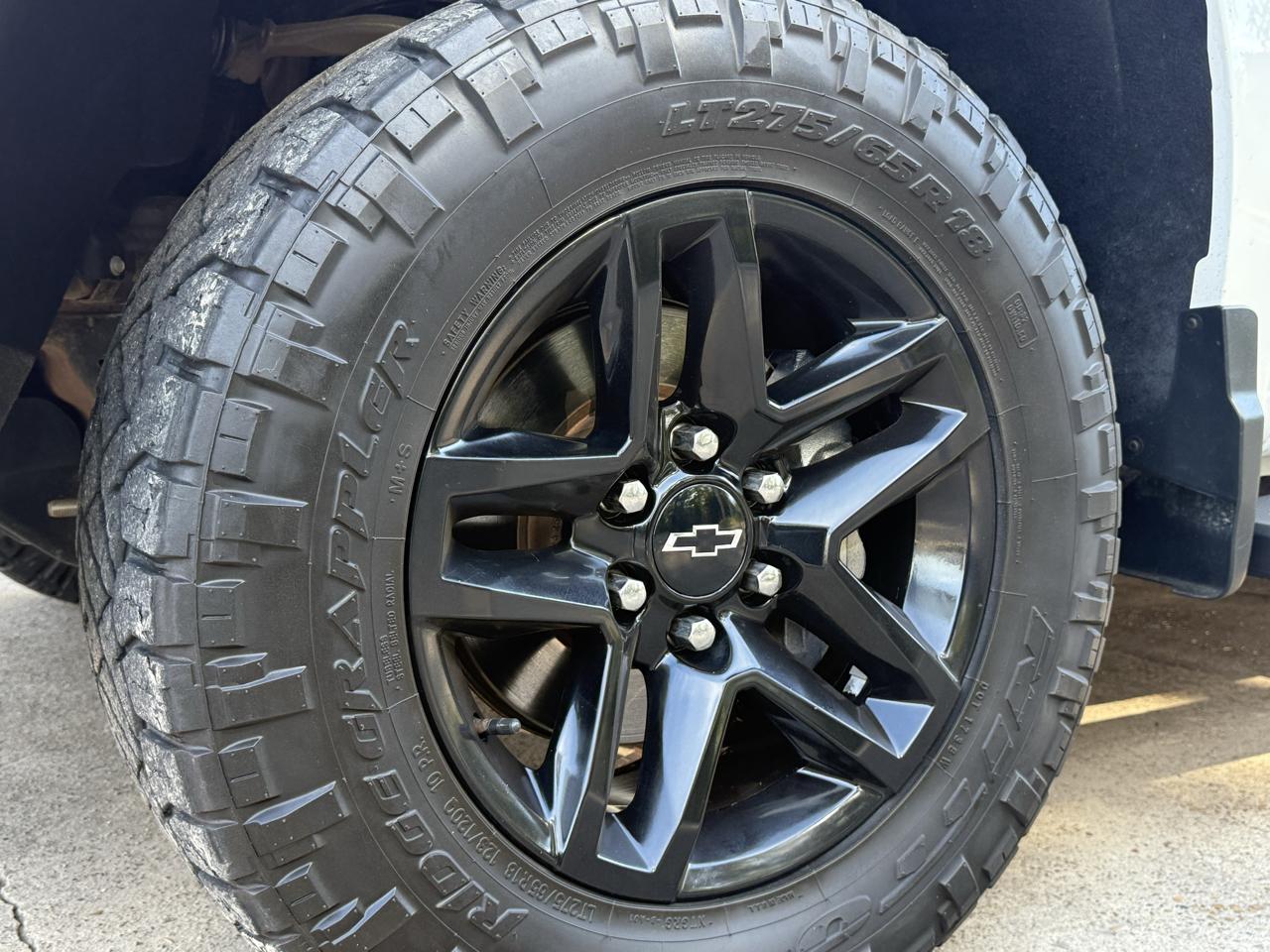 Chevrolet Silverado 1500 4WD Crew Cab 147" LT Trail Boss 2024