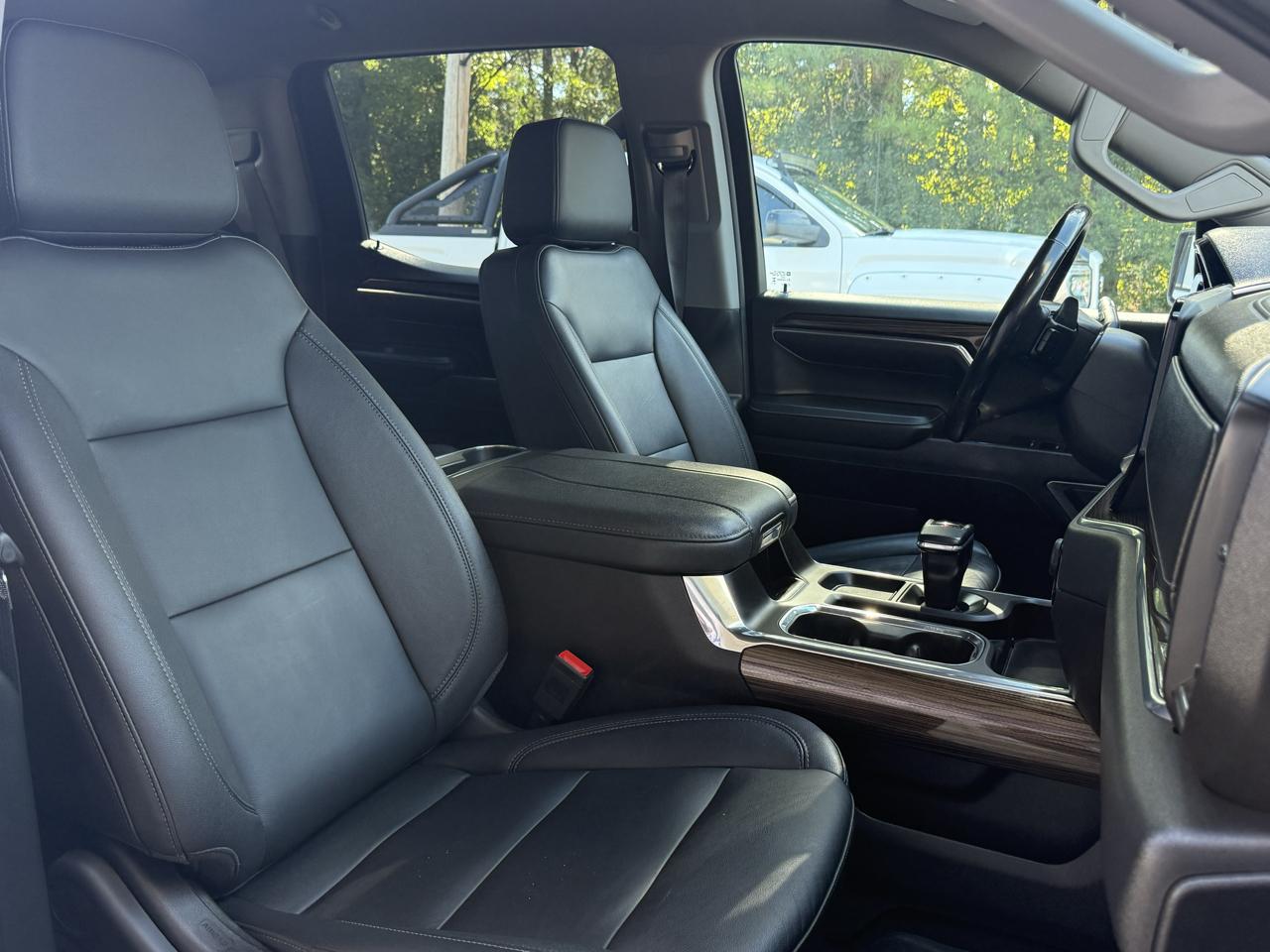 Chevrolet Silverado 1500 4WD Crew Cab 147" LT Trail Boss 2024