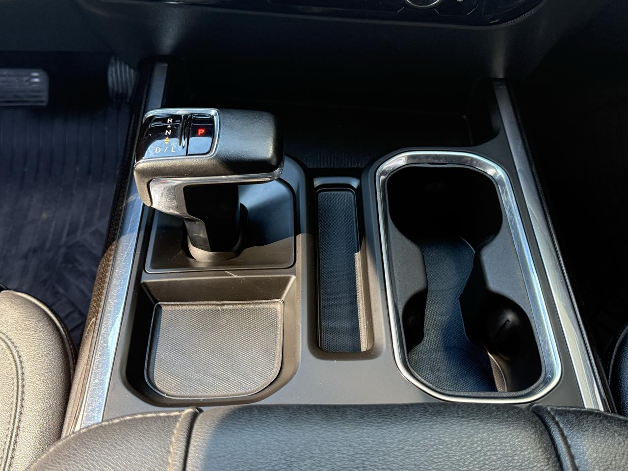 Chevrolet Silverado 1500 4WD Crew Cab 147" LT Trail Boss 2024