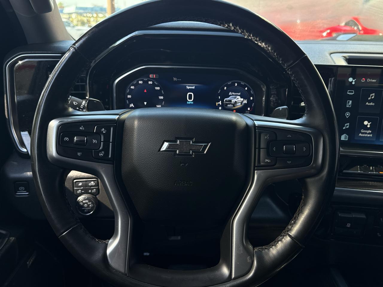 Chevrolet Silverado 1500 4WD Crew Cab 147" LT Trail Boss 2024