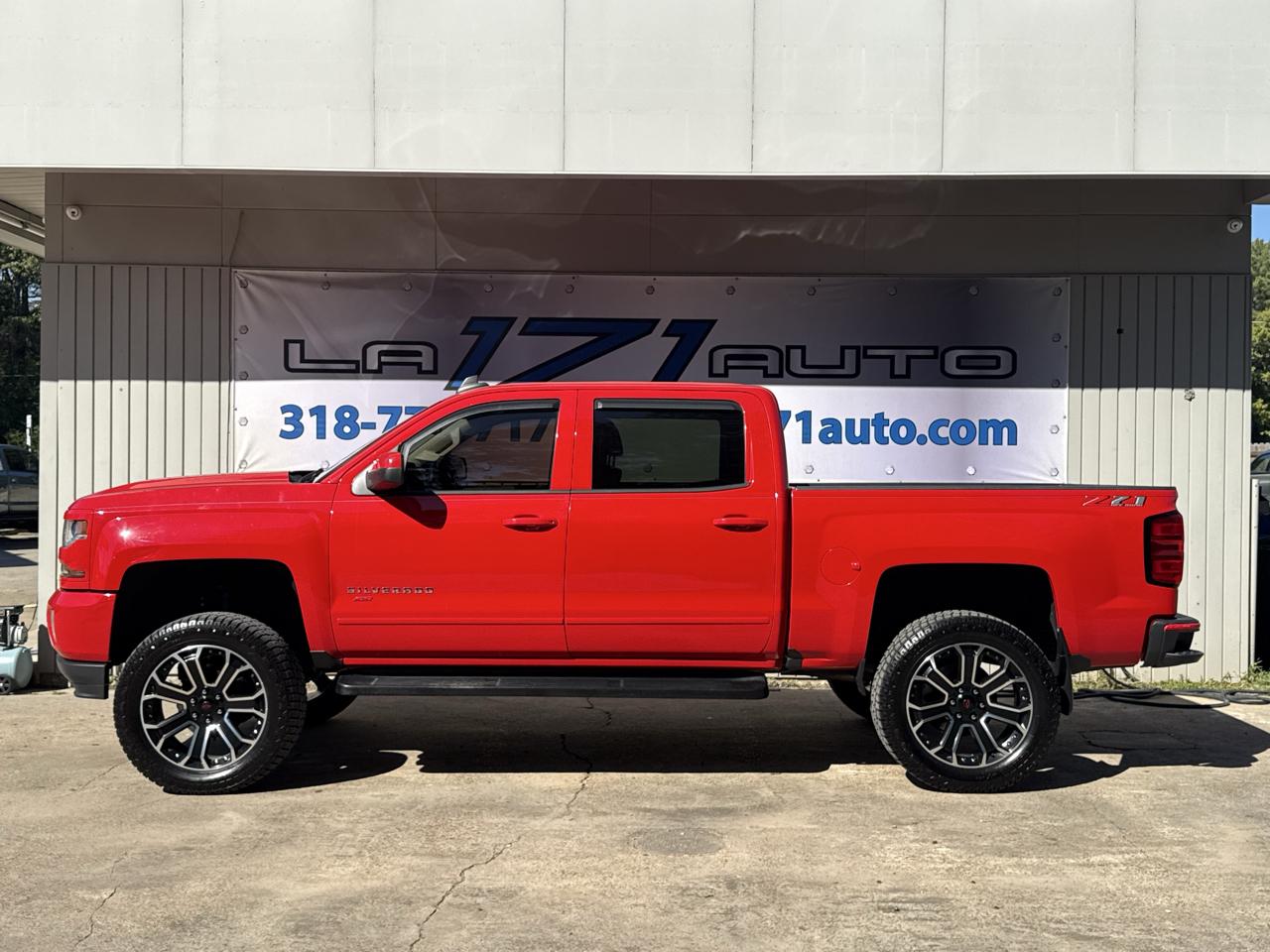 Chevrolet Silverado 1500 4WD Crew Cab 143.5" LT w/2LT 2018