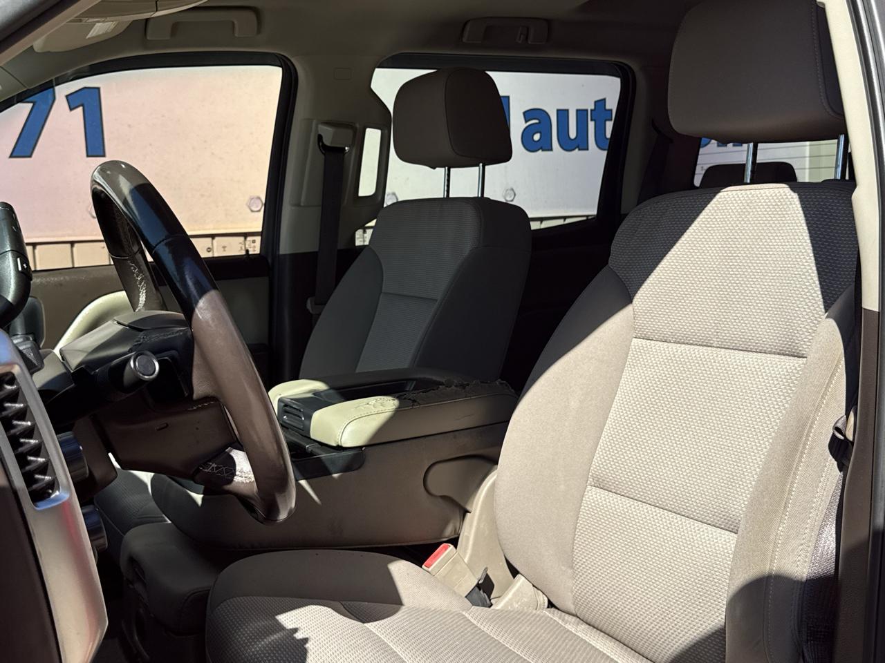Chevrolet Silverado 1500 4WD Crew Cab 143.5" LT w/2LT 2018