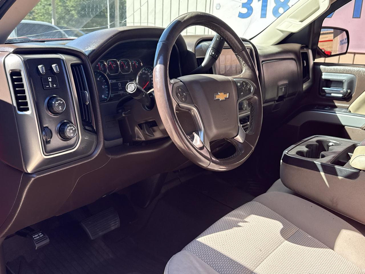Chevrolet Silverado 1500 4WD Crew Cab 143.5" LT w/2LT 2018
