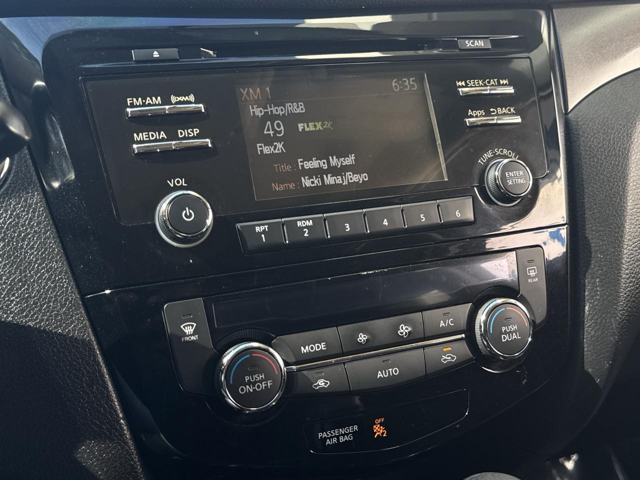 Nissan Rogue FWD 4dr SV 2015