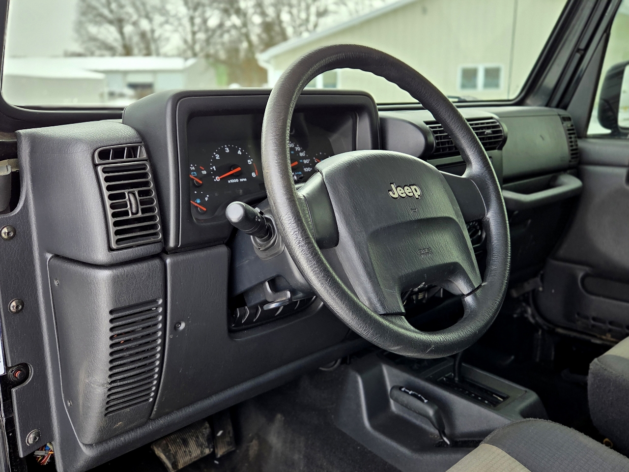 Jeep Wrangler X 2D SUV 4WD 2004