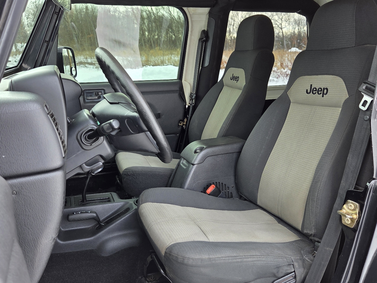 Jeep Wrangler X 2D SUV 4WD 2004