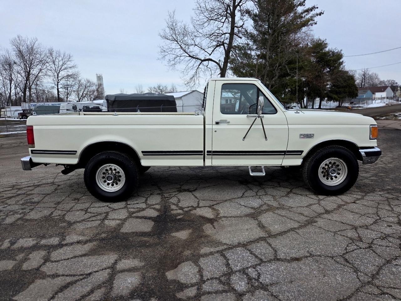 Ford F-250 XLT Lariat 1987