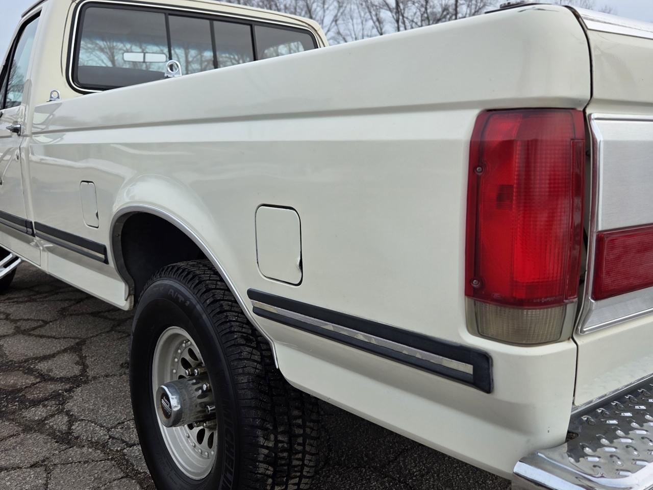 Ford F-250 XLT Lariat 1987
