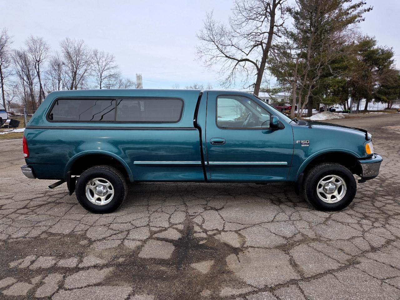 Ford F-150 XLT Reg. Cab Long Bed 4WD 1998