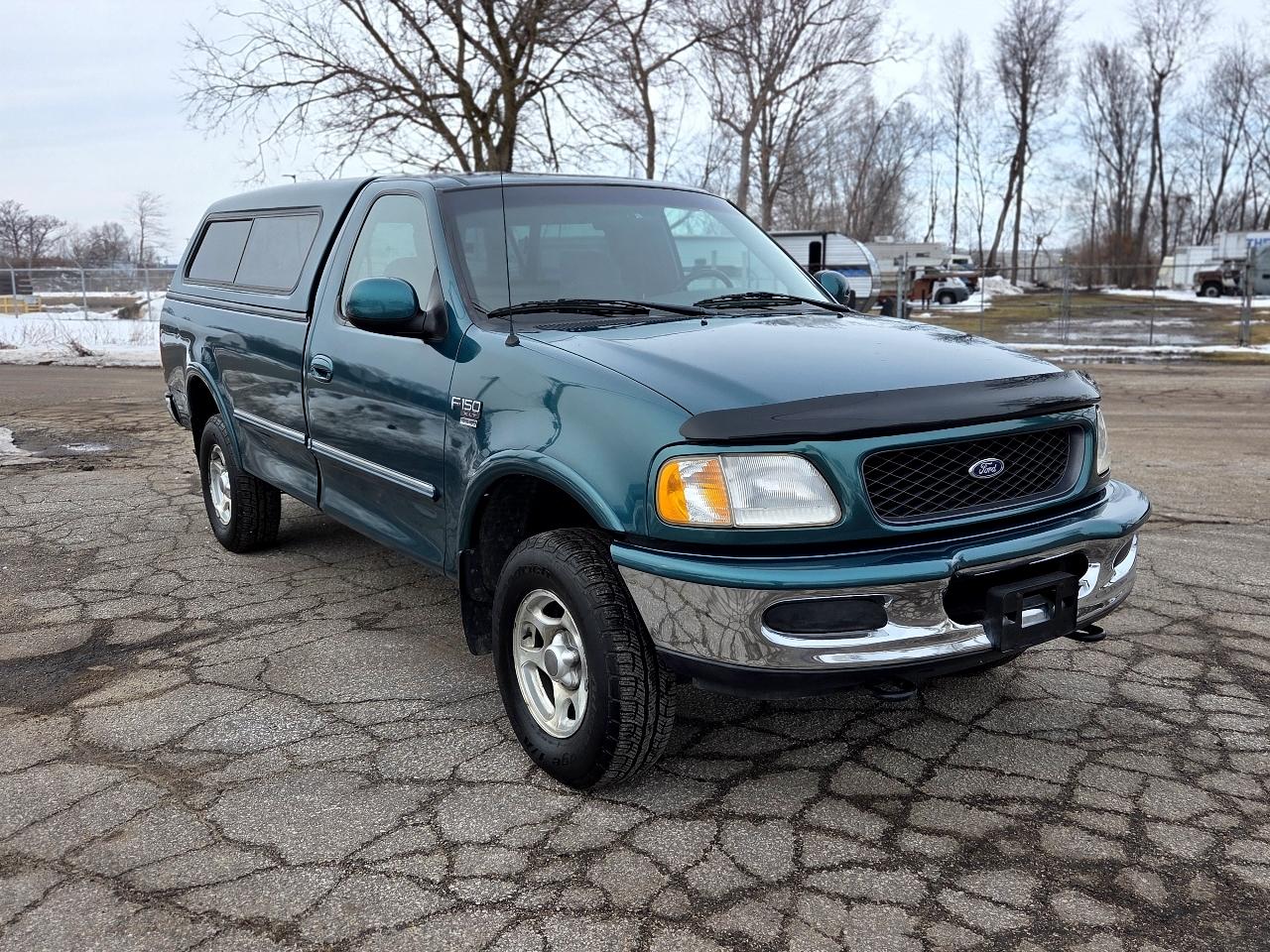 Ford F-150 XLT Reg. Cab Long Bed 4WD 1998
