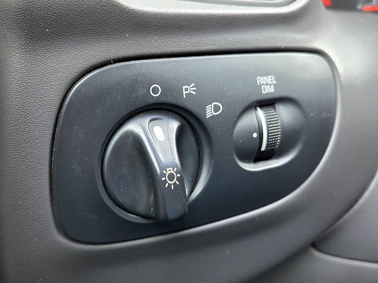 Ford F-150 XLT Reg. Cab Long Bed 4WD 1998