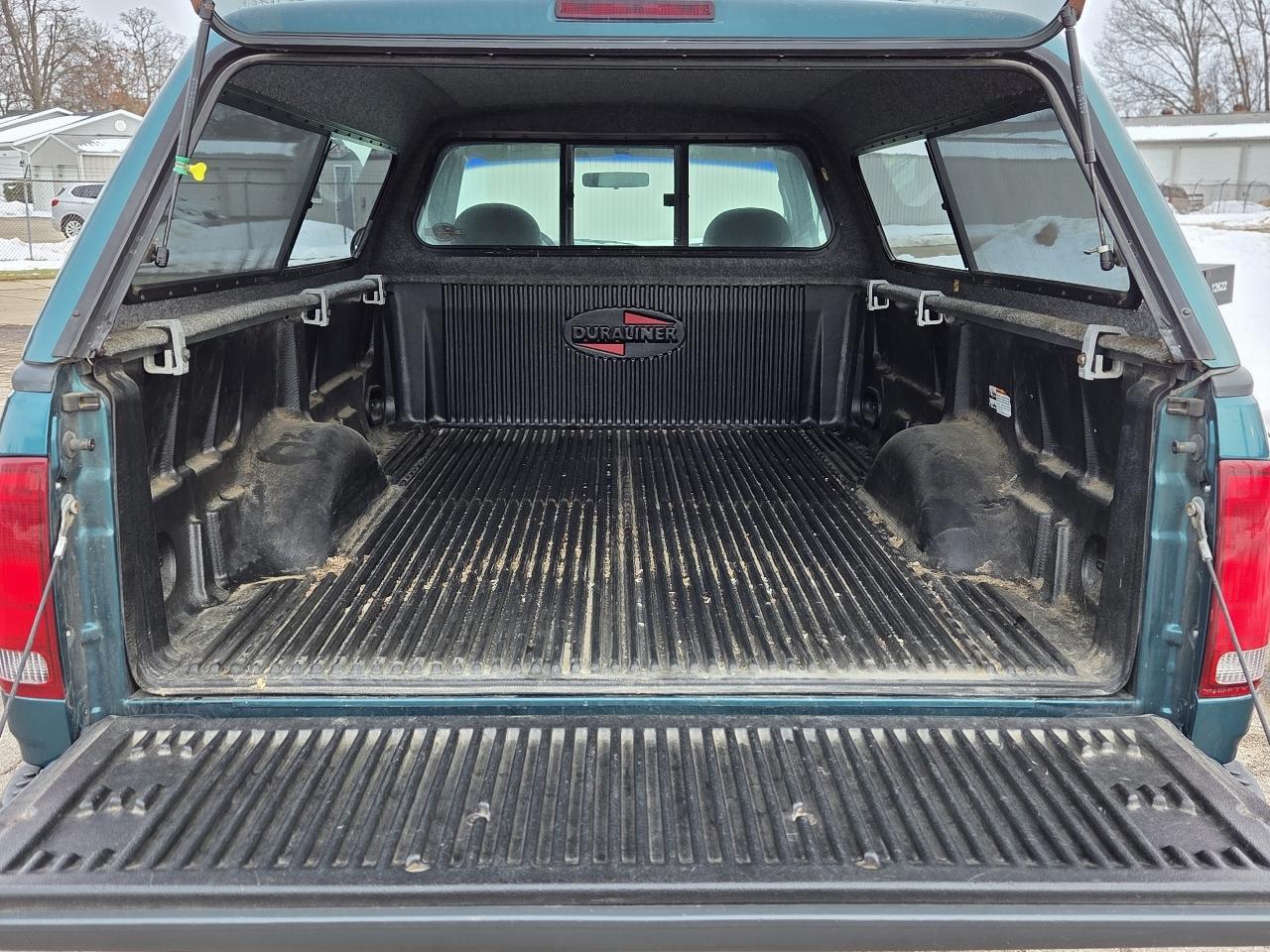 Ford F-150 XLT Reg. Cab Long Bed 4WD 1998