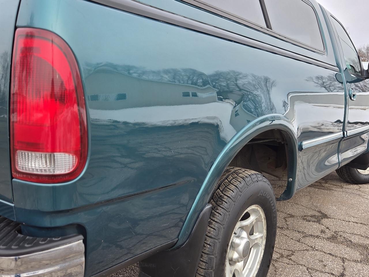 Ford F-150 XLT Reg. Cab Long Bed 4WD 1998