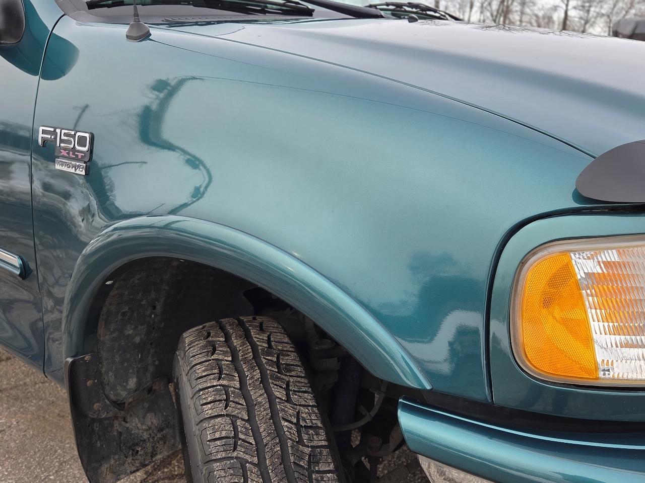 Ford F-150 XLT Reg. Cab Long Bed 4WD 1998