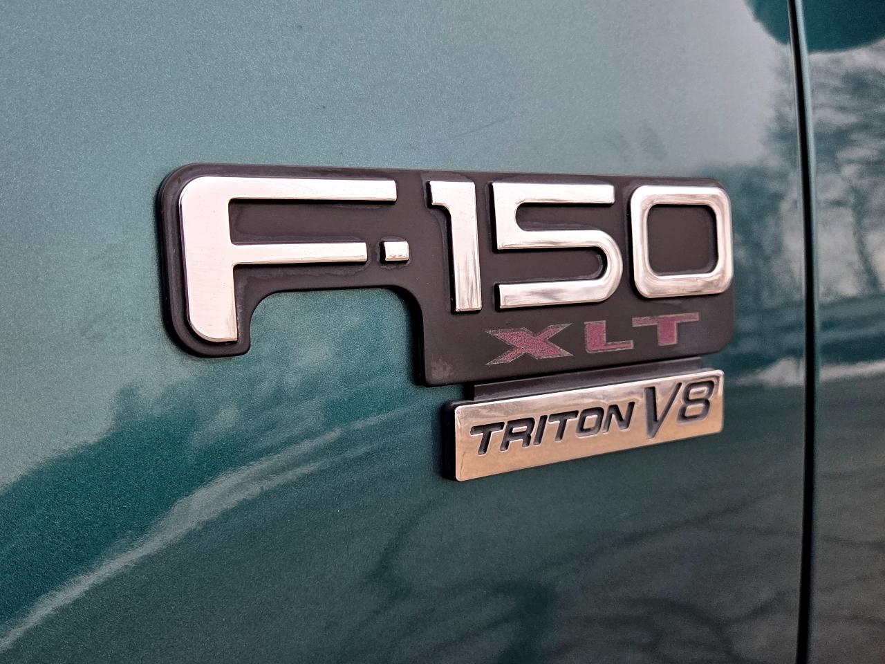 Ford F-150 XLT Reg. Cab Long Bed 4WD 1998