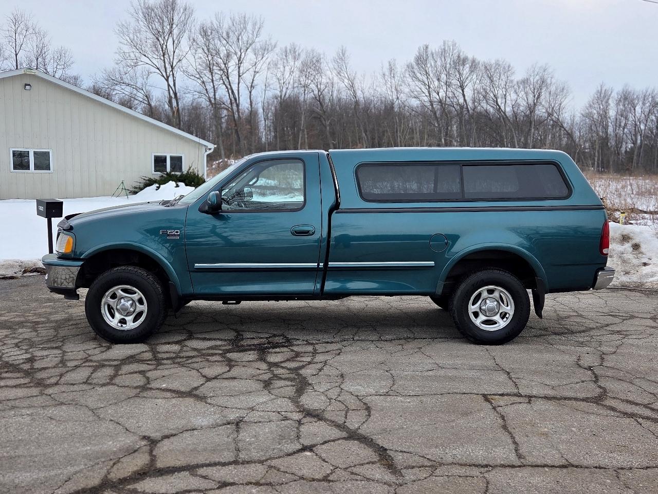 Ford F-150 XLT Reg. Cab Long Bed 4WD 1998