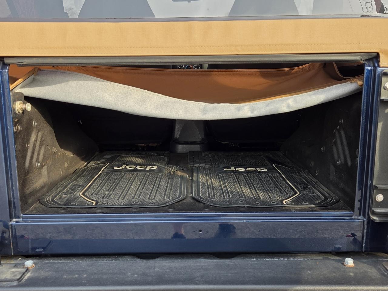 Jeep Wrangler Sport 2001