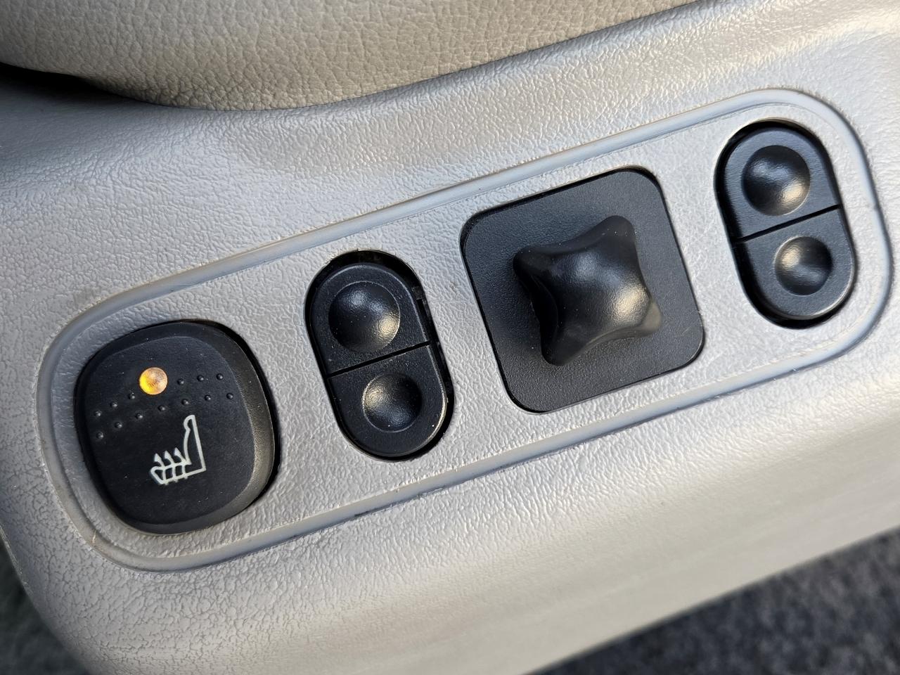 Ford F-150 Lariat SuperCrew 4WD 2003