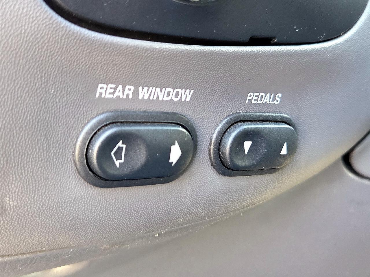 Ford F-150 Lariat SuperCrew 4WD 2003