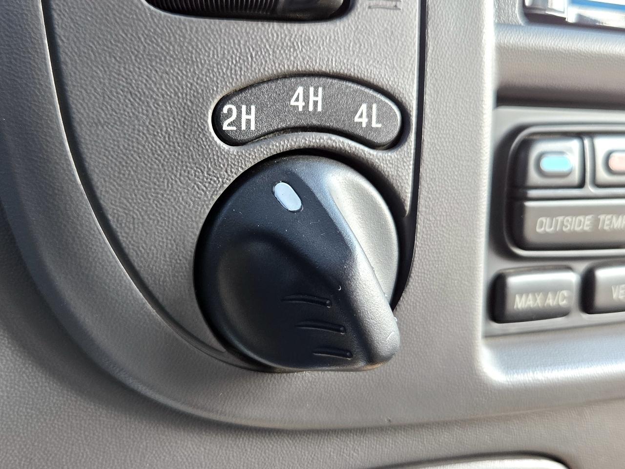 Ford F-150 Lariat SuperCrew 4WD 2003