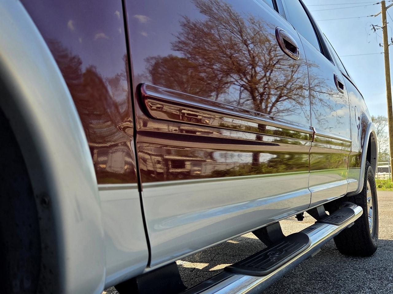 Ford F-150 Lariat SuperCrew 4WD 2003