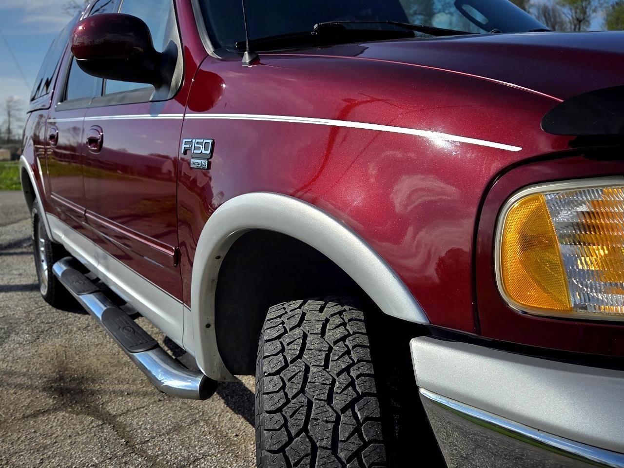 Ford F-150 Lariat SuperCrew 4WD 2003