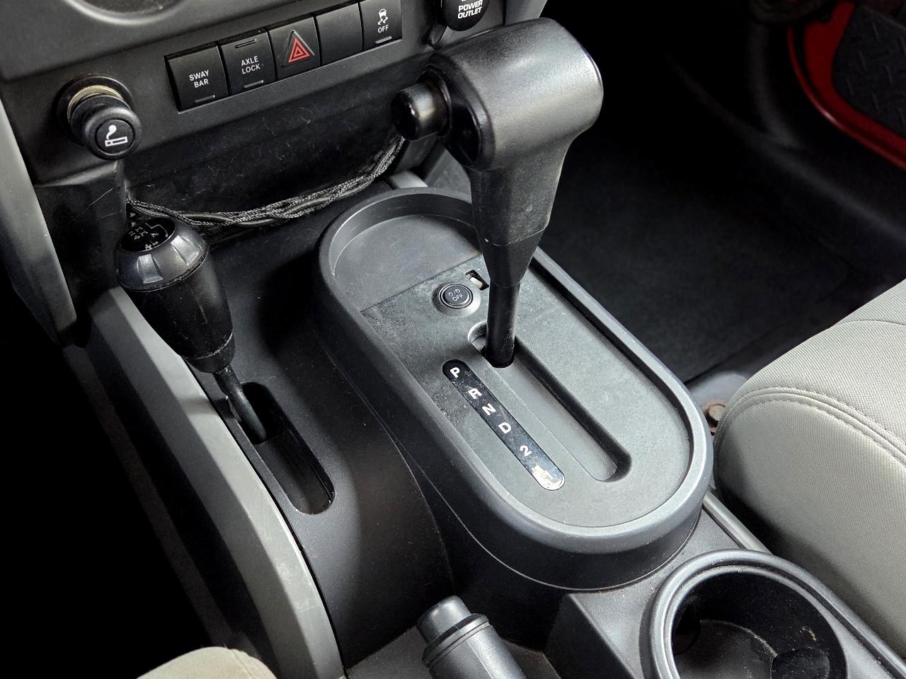 Jeep Wrangler Unlimited Rubicon 4WD 2010