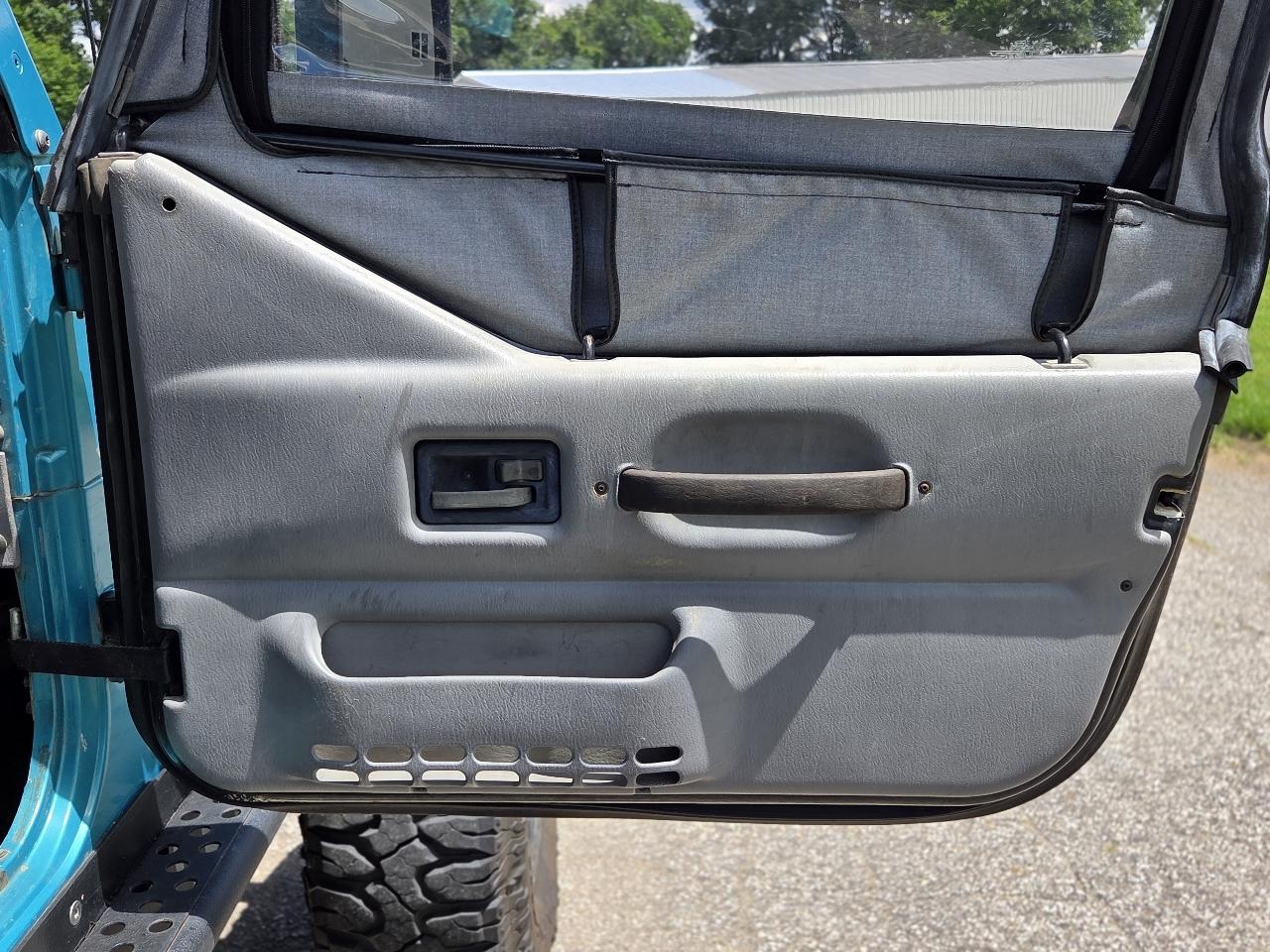 Jeep Wrangler Sport 1997
