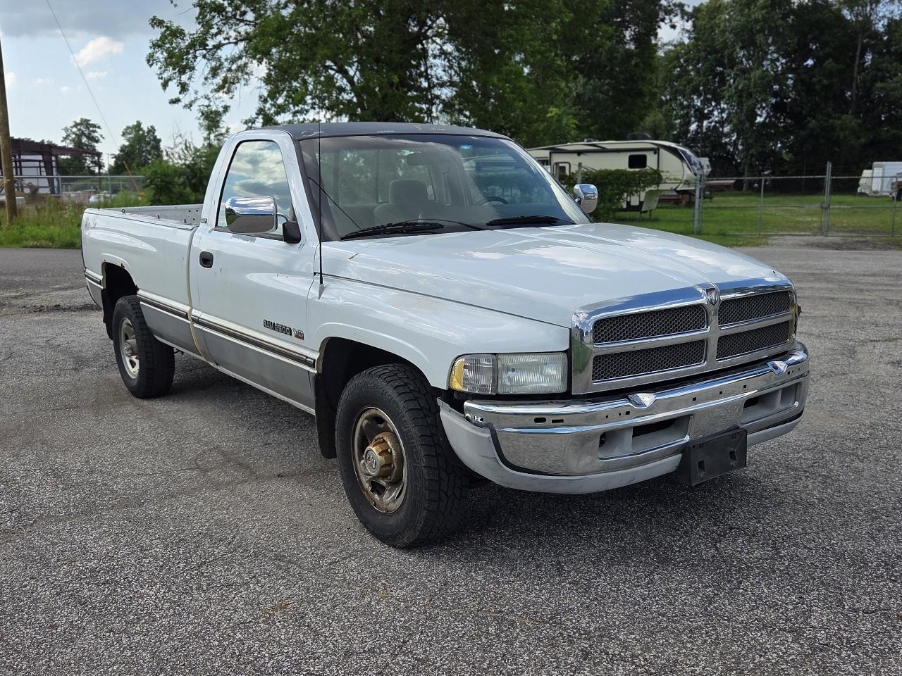 Dodge Ram 2500 LT LD Reg. Cab 8-ft. Bed 2WD 1995