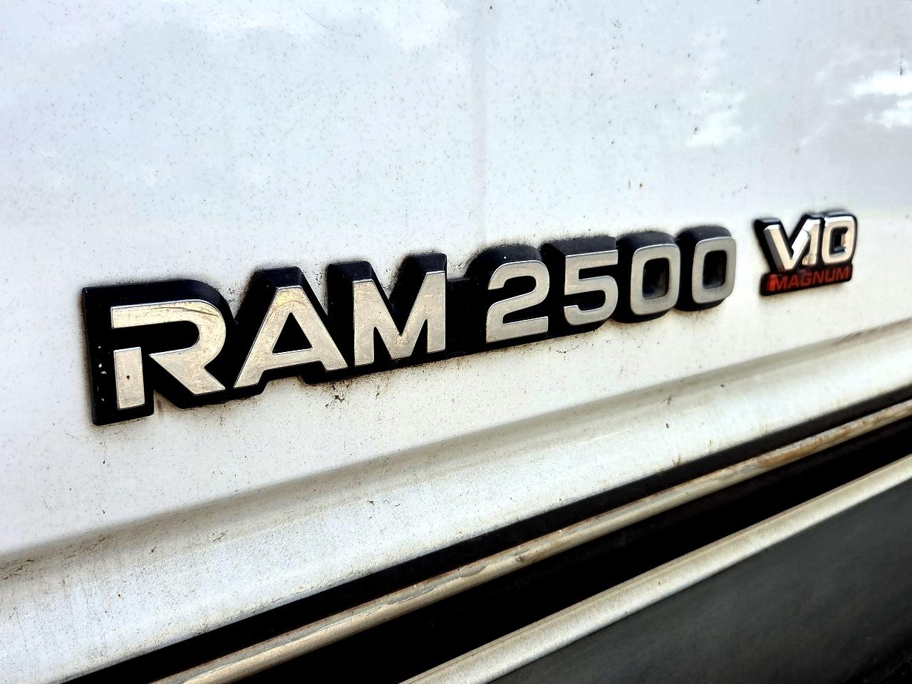 Dodge Ram 2500 LT LD Reg. Cab 8-ft. Bed 2WD 1995