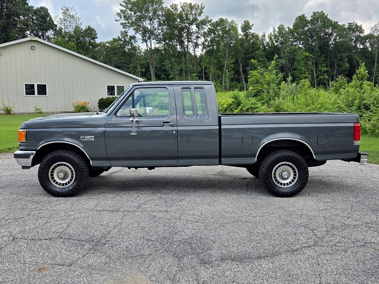 Ford F-150 XLT Lariat 1989