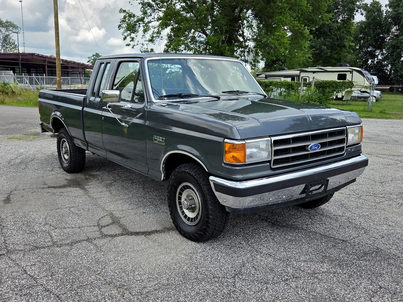 Ford F-150 XLT Lariat 1989