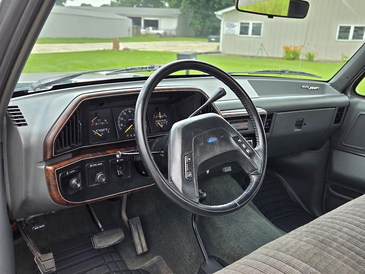 Ford F-150 XLT Lariat 1989