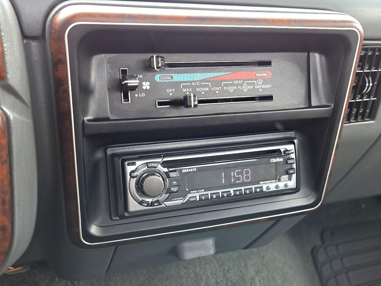 Ford F-150 XLT Lariat 1989