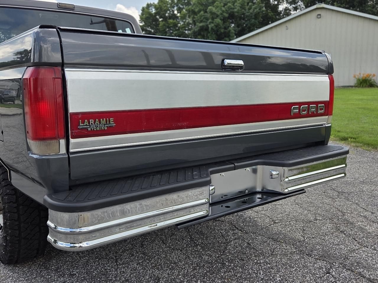 Ford F-150 XLT Lariat 1989